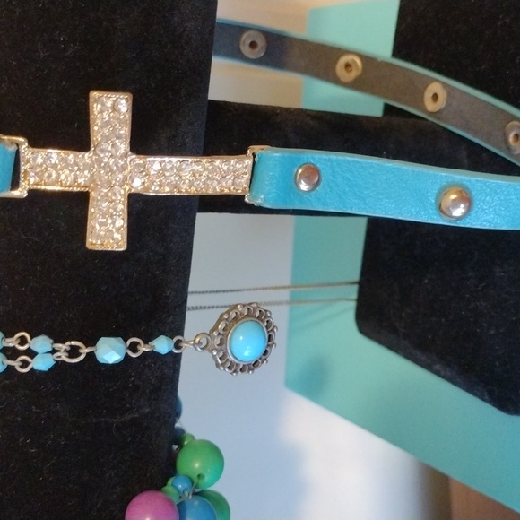 Blue bundle - Picture 3 of 10